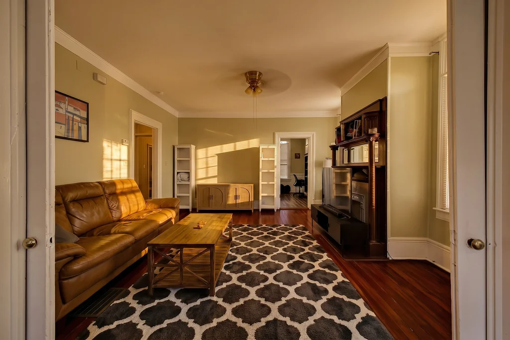 313 W Duffy St - 086 (Photos)