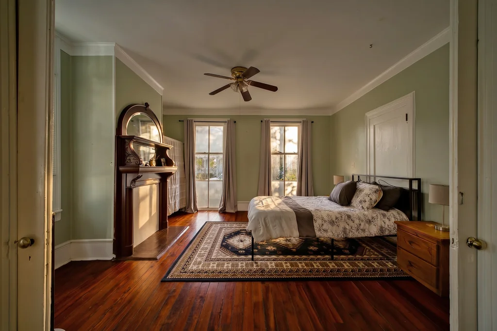 313 W Duffy St - 090 (Photos)