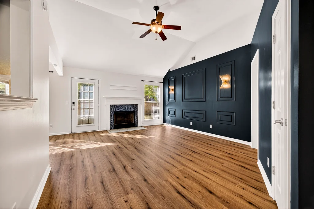 111 Ashwood Dr - 009 (Photos)