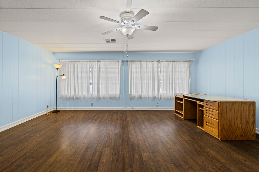982 E Lassen Ave - 009 (Photos)