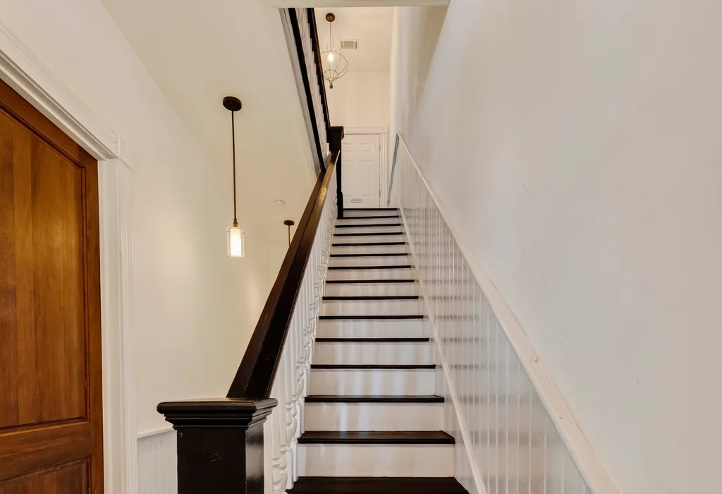 529 E Broad St - 008 (Photos)