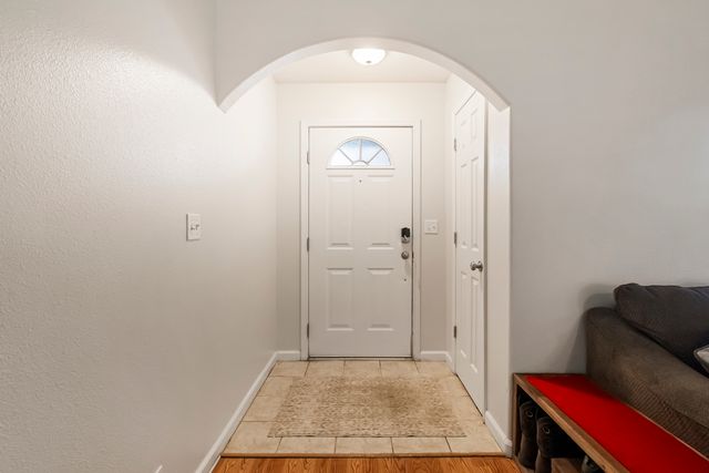 1169 Deschutes Dr - 007 Photos