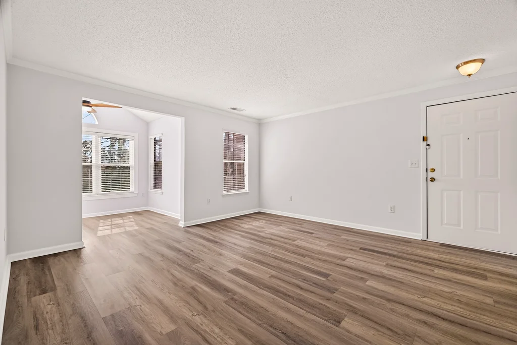 12300 Apache Ave - 008 (Photos)