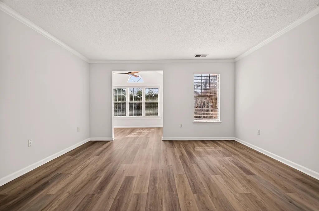 12300 Apache Ave - 009 (Photos)