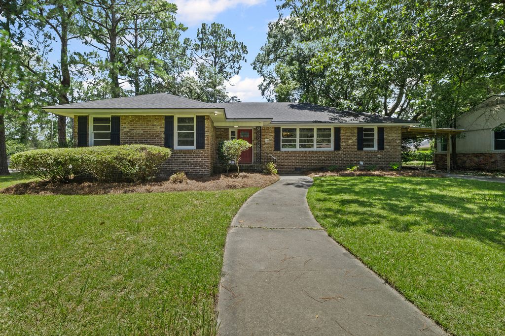 141 Brandywine Rd - 007 (Photos)