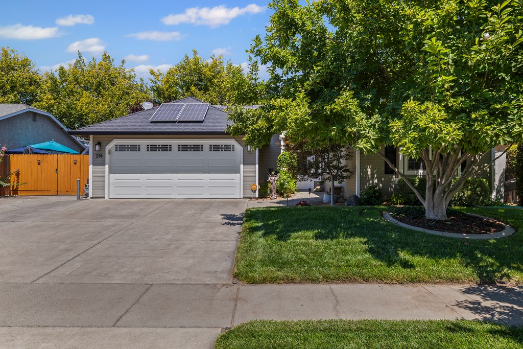 214 Windrose Ct - 001 (Photos)