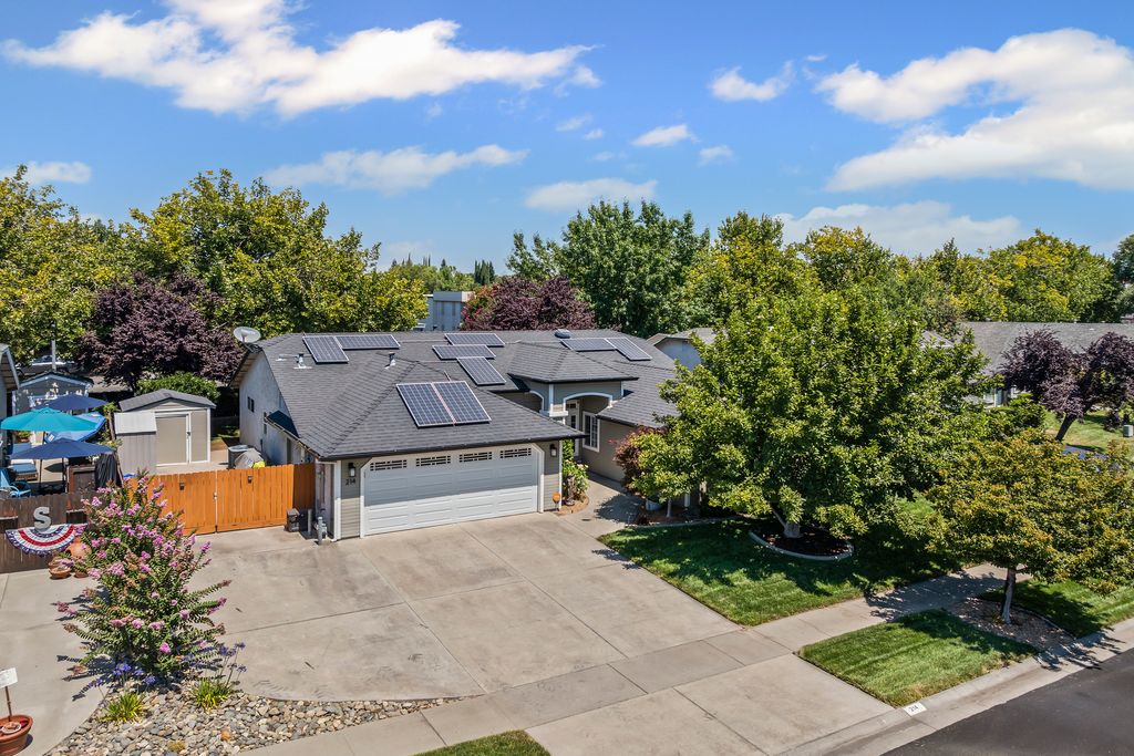 214 Windrose Ct - 053 (Photos)