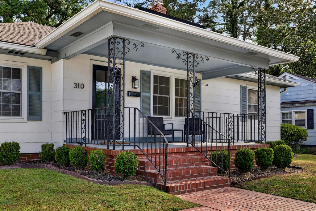 310 E 57th St, Savannah - 007 (Photos)