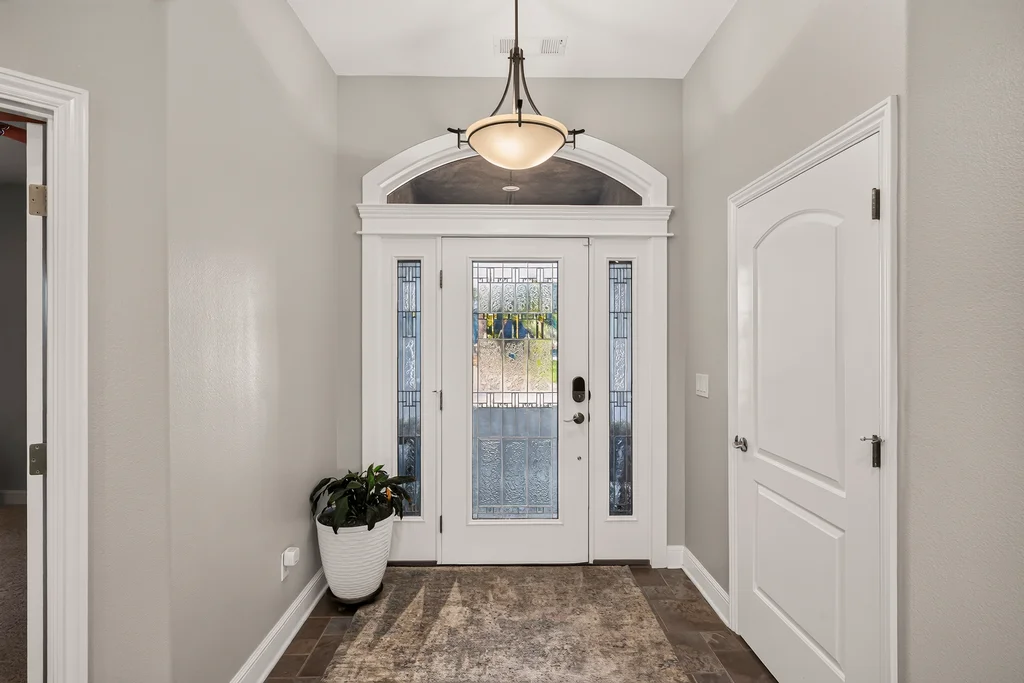 2356 Wheeler Ave - 008 (Photos)