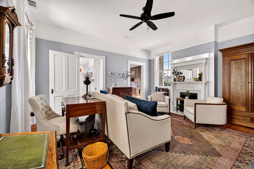 15 E Jones St - 014 (Photos)