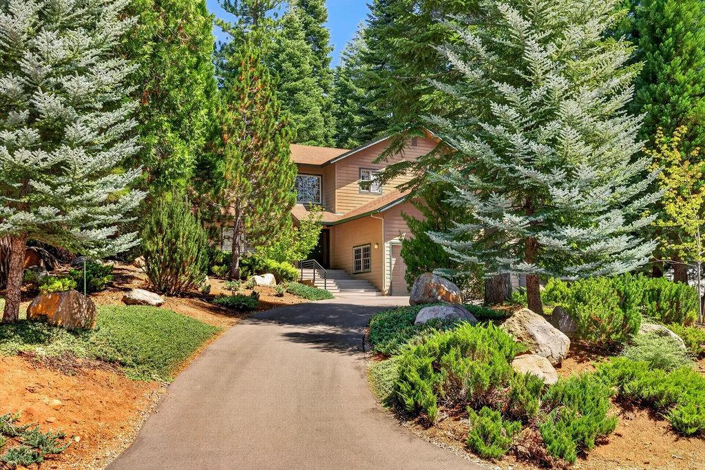 33 Manor Dr - 005 (Photos)