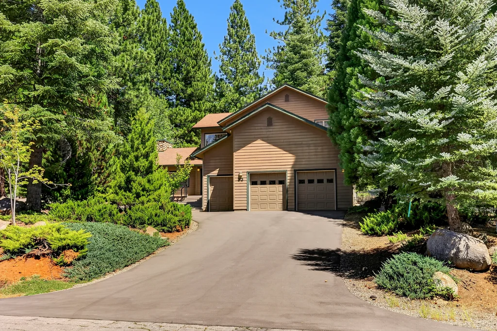 33 Manor Dr - 006 (Photos)
