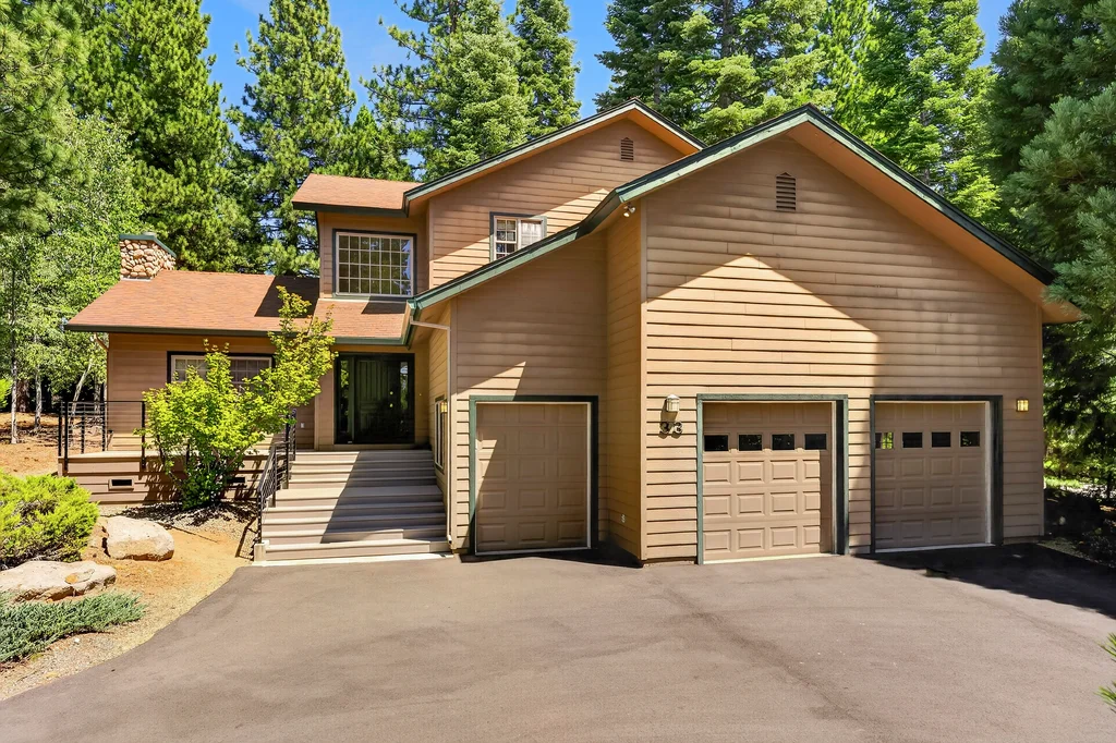 33 Manor Dr - 008 (Photos)