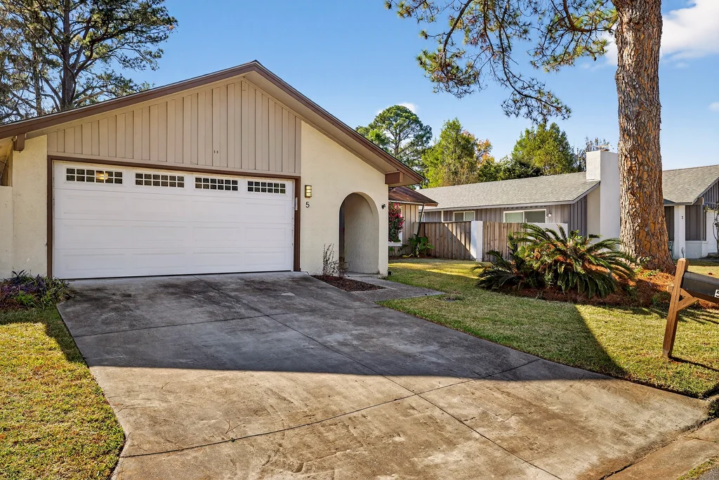 5 Chantilly Ct - 003 (Photos)