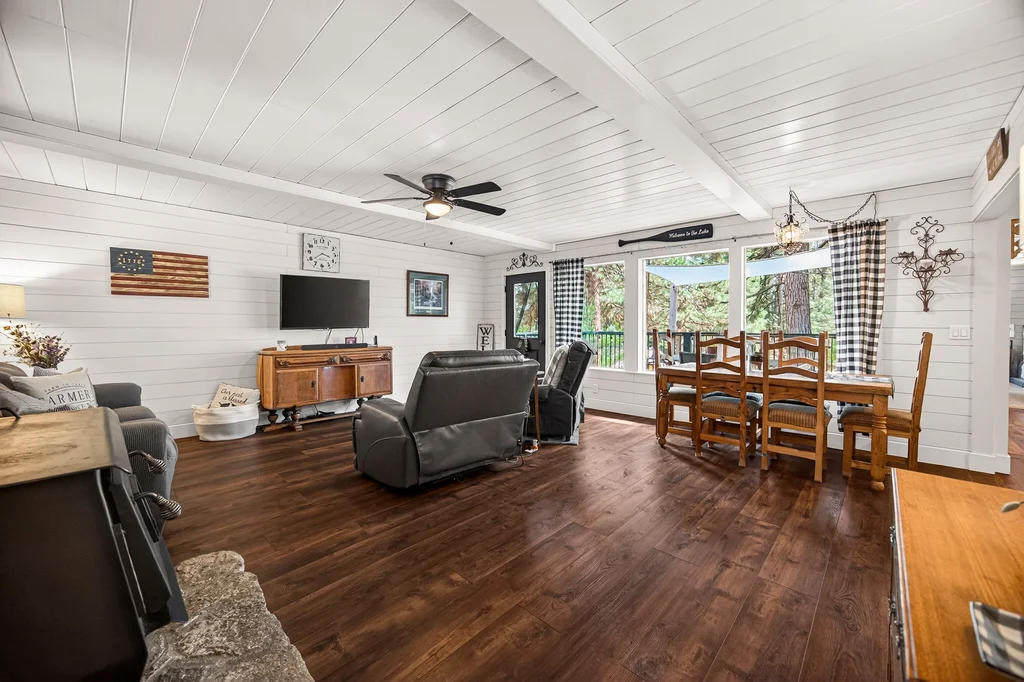 101 Peninsula Dr, Westwood - 636 (Photos)