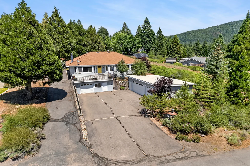 3389 Cedar Ln - 003 (Photos)
