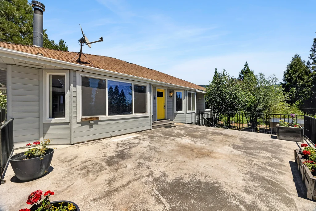 3389 Cedar Ln - 010 (Photos)