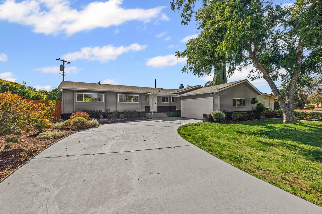 6877 Buena Terra Wy - 010 (Photos)