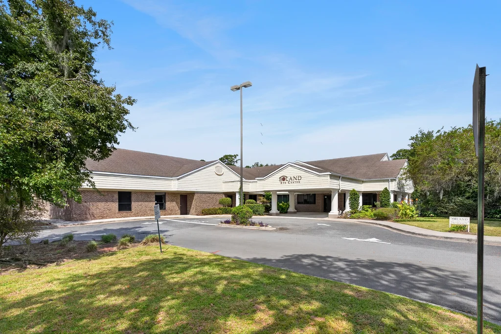 1615 E Montgomery Cross Rd - 001 (Photos)