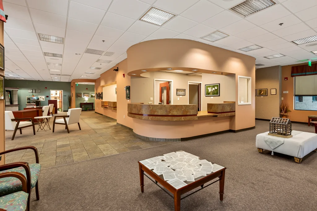 1615 E Montgomery Cross Rd - 003 (Photos)