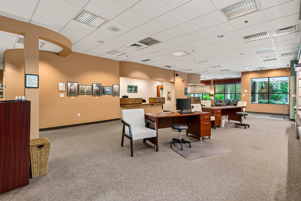 1615 E Montgomery Cross Rd - 006 (Photos)