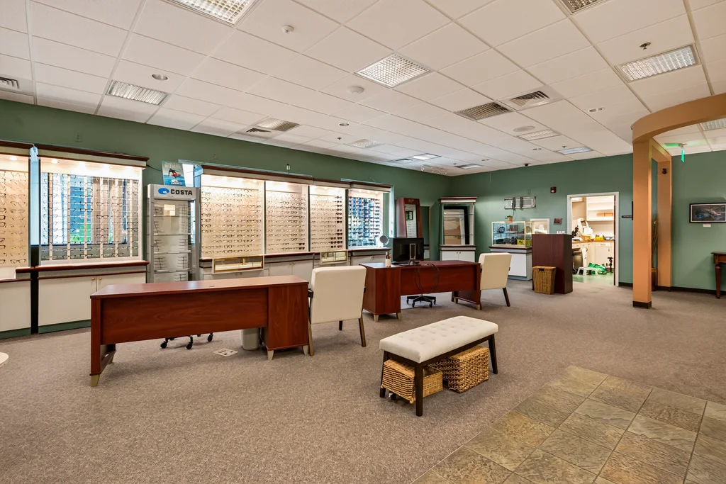 1615 E Montgomery Cross Rd - 007 (Photos)