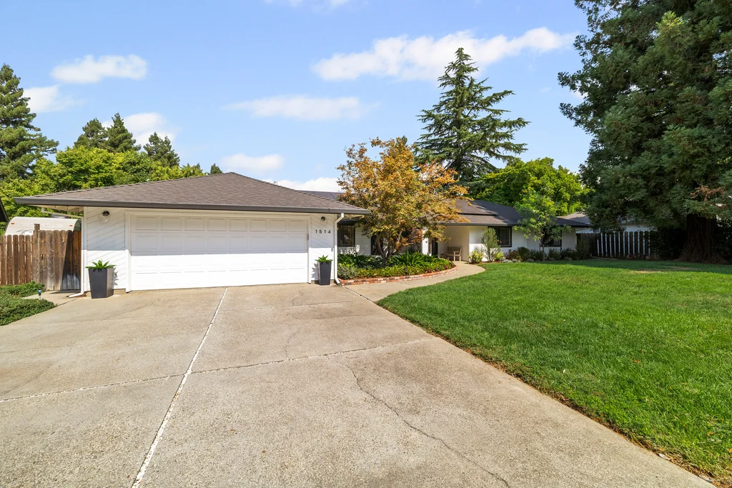 1514 Lazy Trail Dr - 005 (Photos)