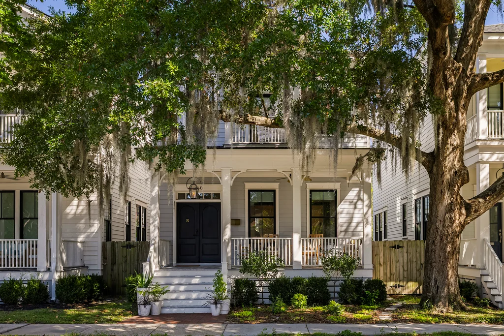 110 E 38th St - 001 (Photos)