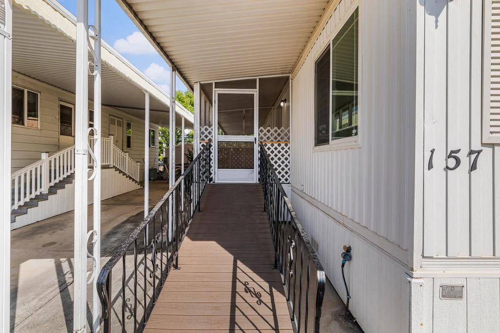 157 Willow Pkwy - 006 (Photos)