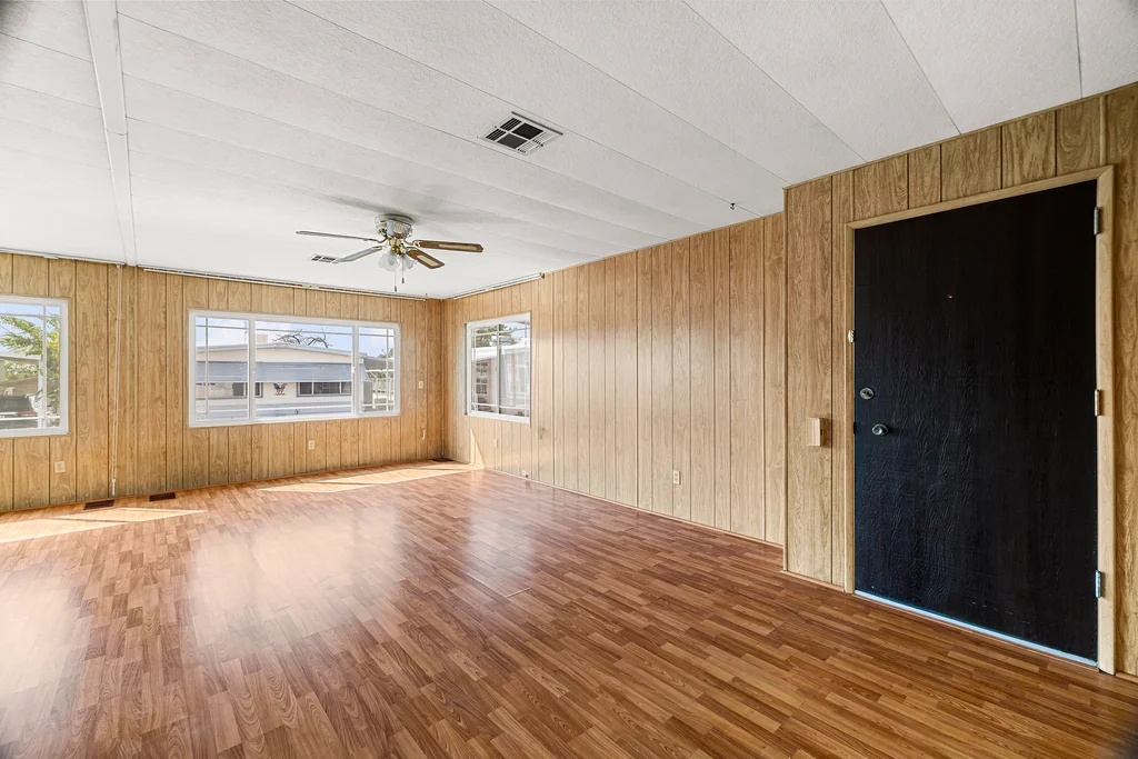 157 Willow Pkwy - 009 (Photos)