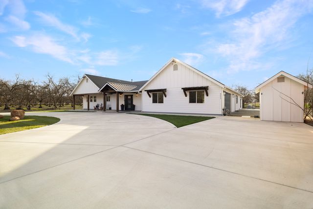 9243 Turner Ln - 005 Photos