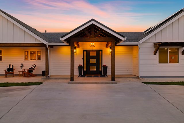 9243 Turner Ln - 008 Photos