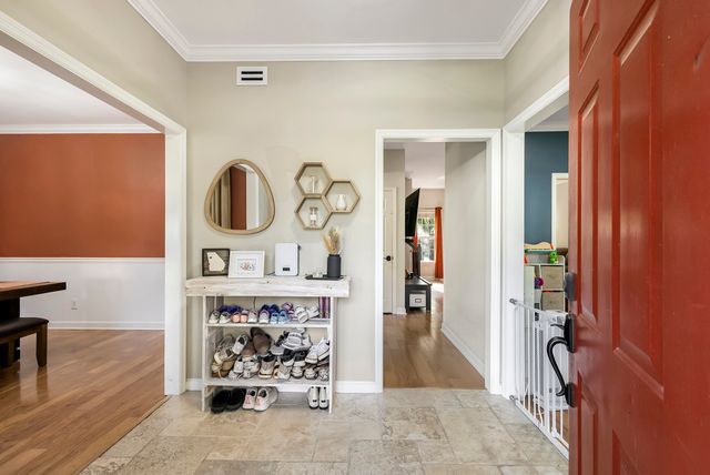 313 Olde Towne Rd - 007 Photos