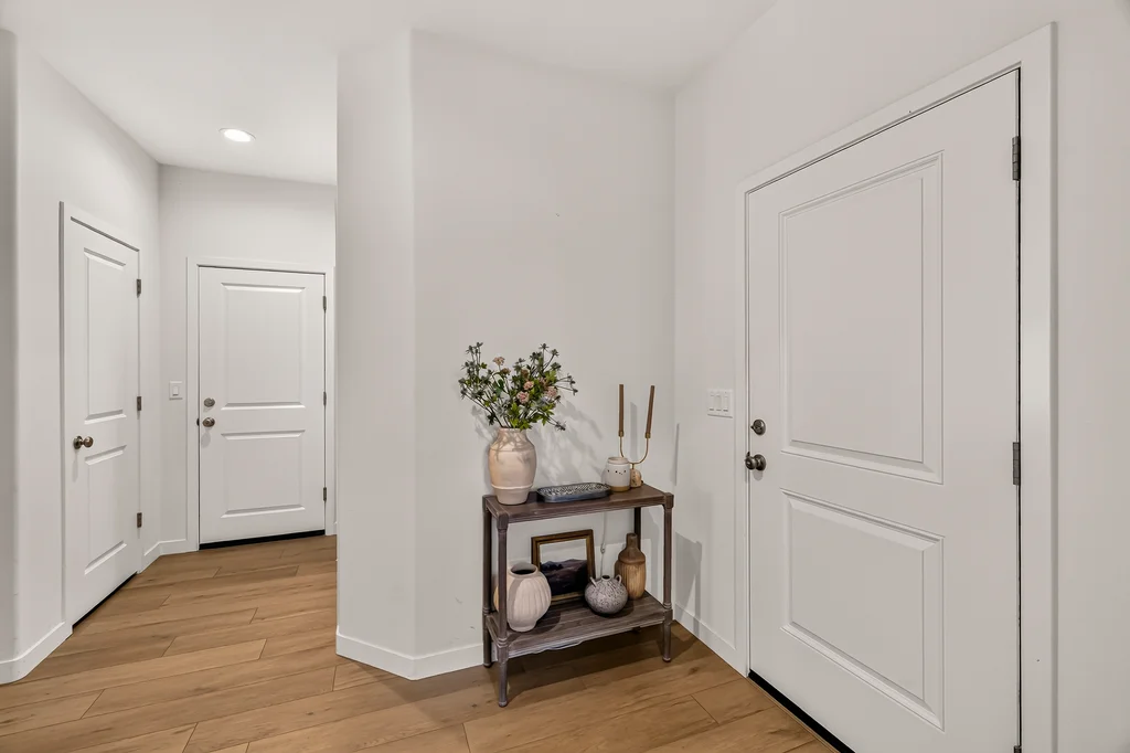 392 Gladstone Cmns - 009 (Photos)