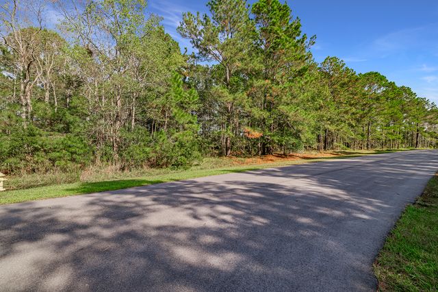 2084 Hunters Loop S - 001 Photos