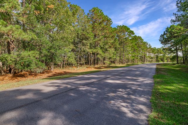2084 Hunters Loop S - 002 Photos