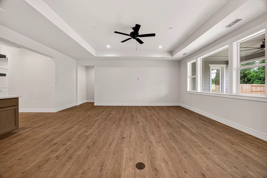 2739 Waterloo Cir - 010 (Photos)