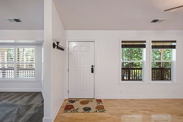 14331 Troy Way - 010 Photos