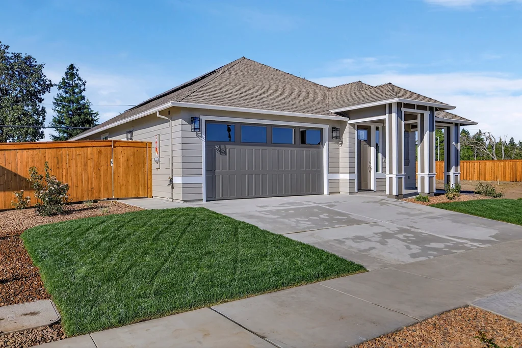 2741 Waterloo Cir - 004 (Photos)