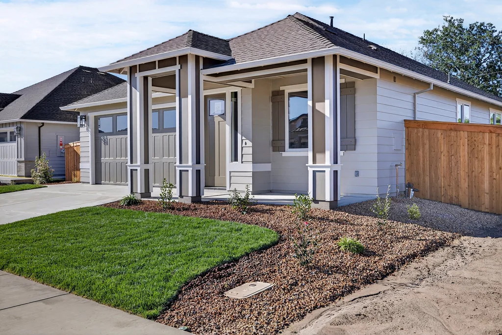 2741 Waterloo Cir - 005 (Photos)