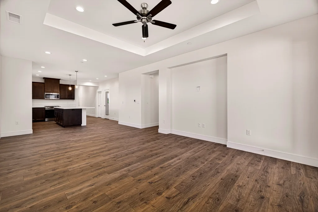 2741 Waterloo Cir - 008 (Photos)