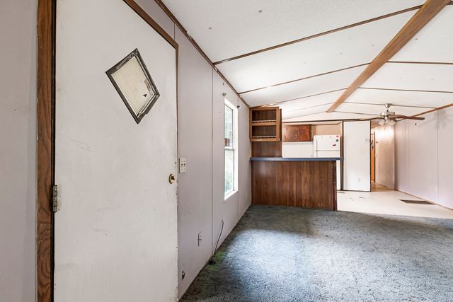 34 Surrency St - 09 Photos