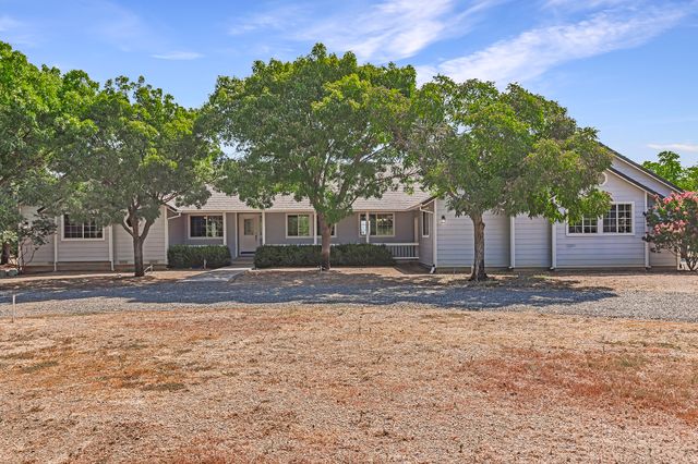 25170 Moller Ave - 01 Photos