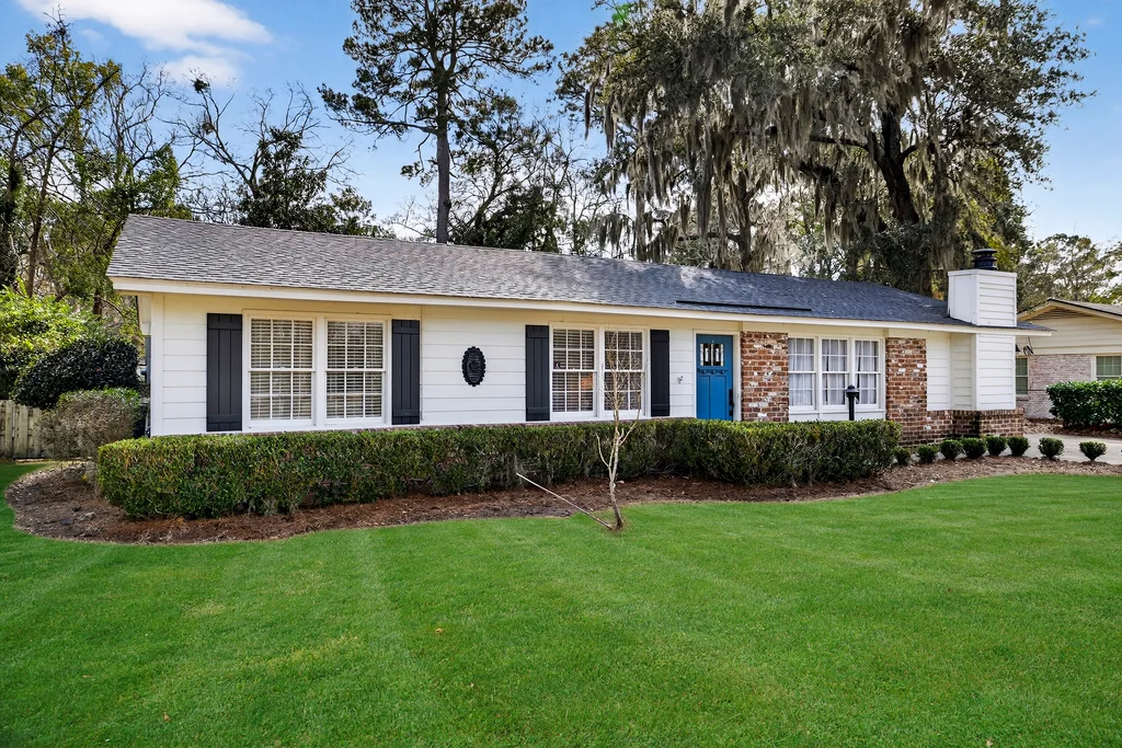 30 Cardinal Rd - 004 (Photos)