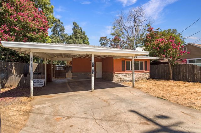 2232 Park Ave - 04 Photos