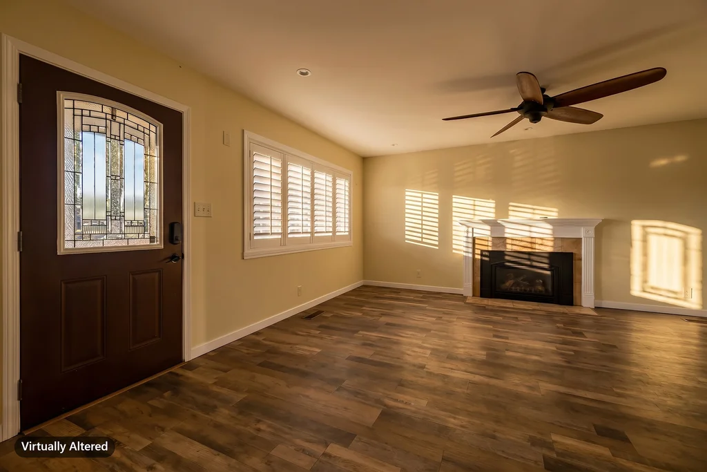 1361 Arlington Dr - 008 (Photos)