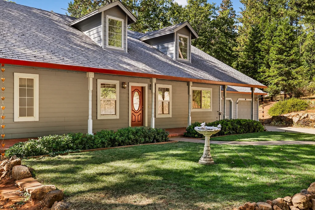 10202 Cohasset Rd - 007 (Photos)