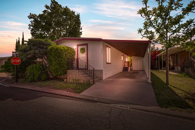 3531 Anza Way - 02 Photos