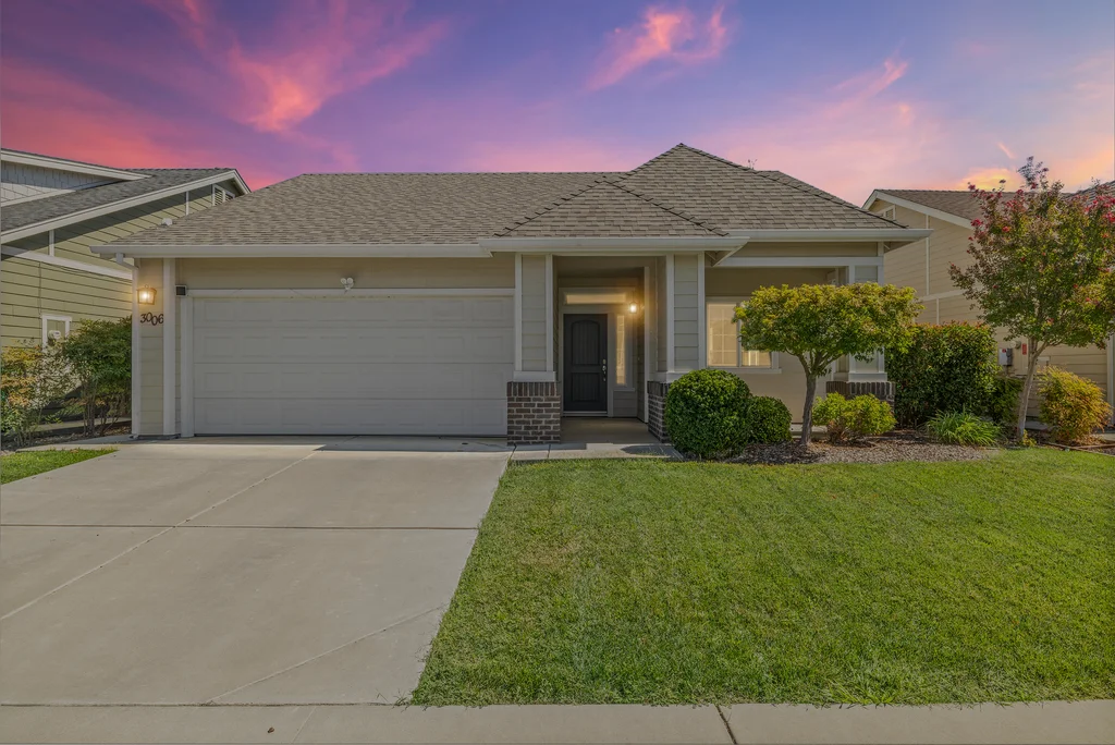 3006 Grasshopper Creek Way - 002 (Photos)