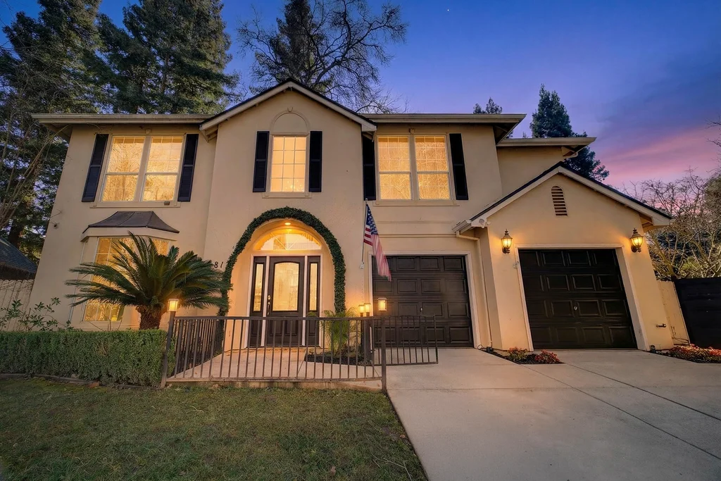 681 Cromwell Dr - 009 (Photos)